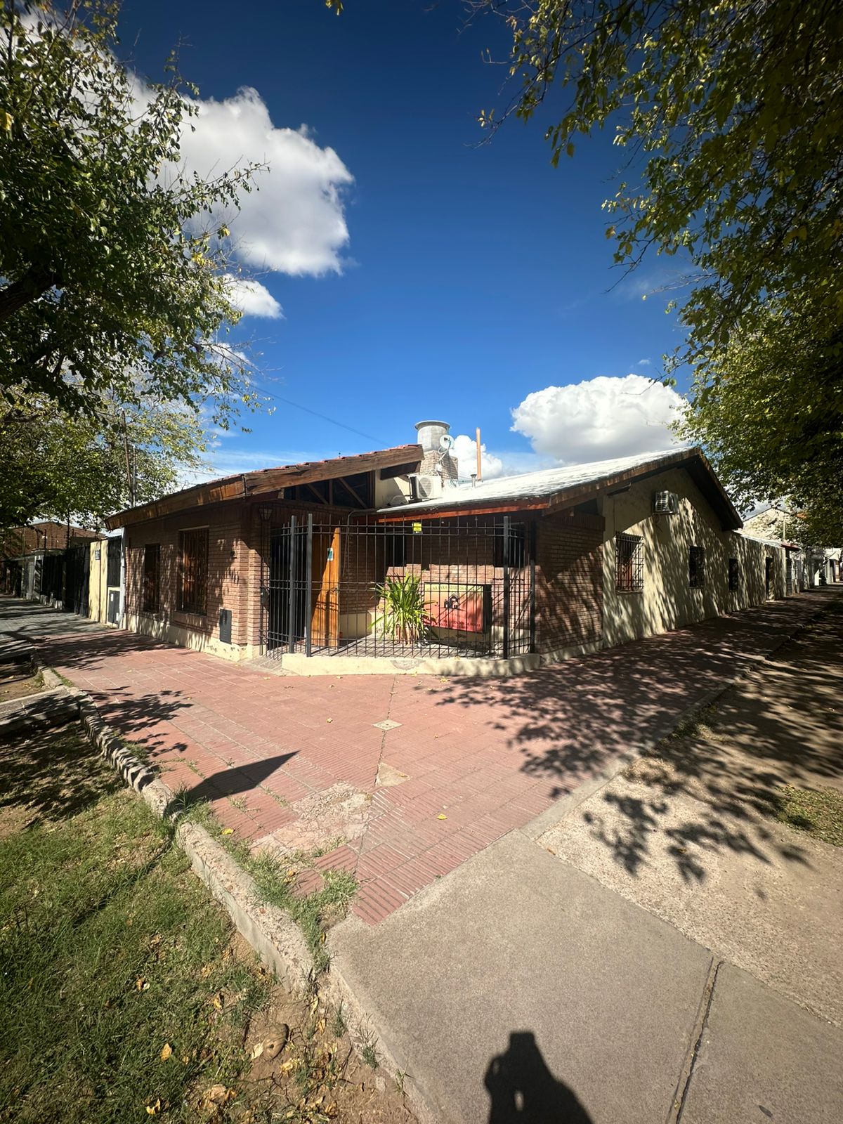 Instalaciones Amor de Mis Abuelos – Newbery 690 Mendoza